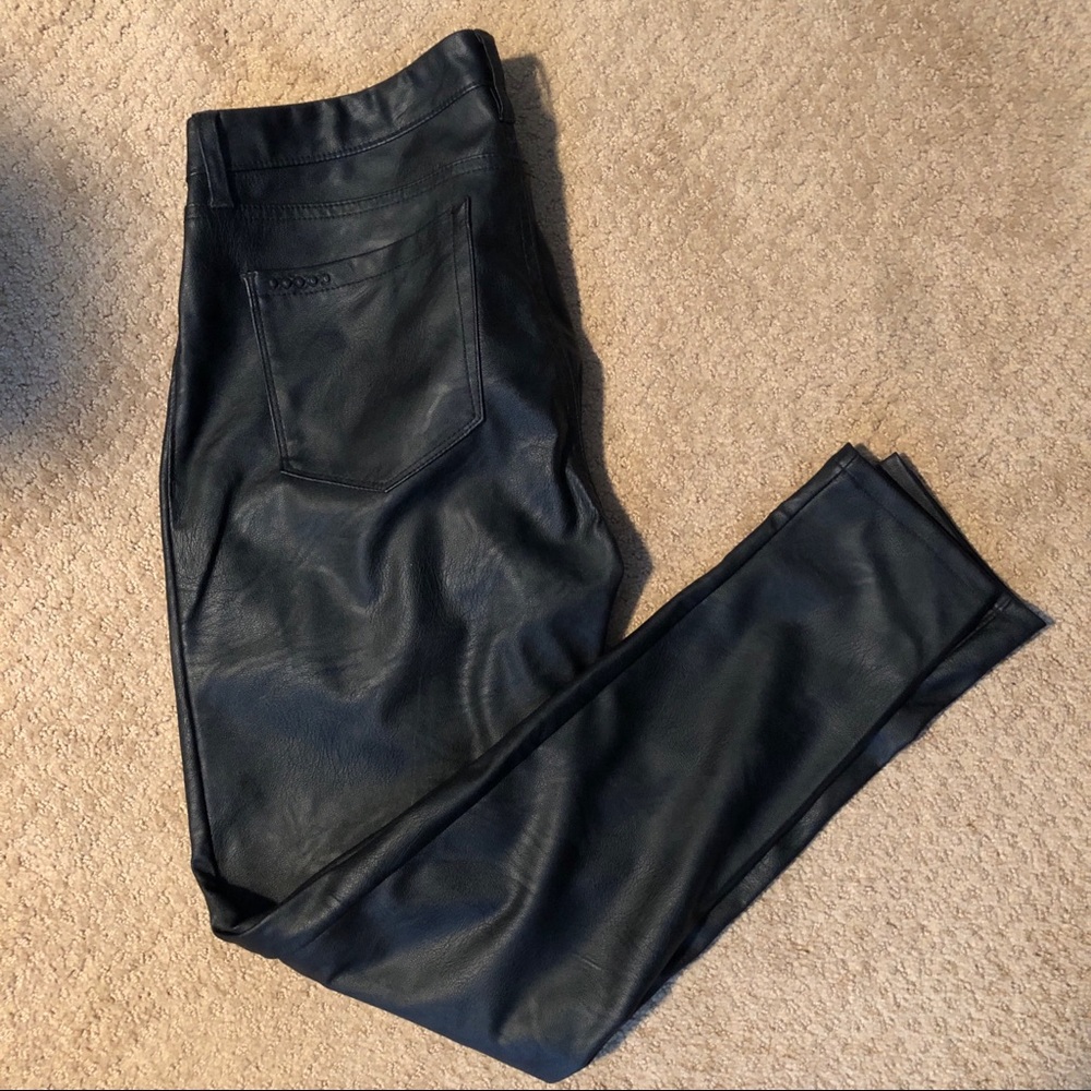 BLANK DENIM vegan leather pants EUC